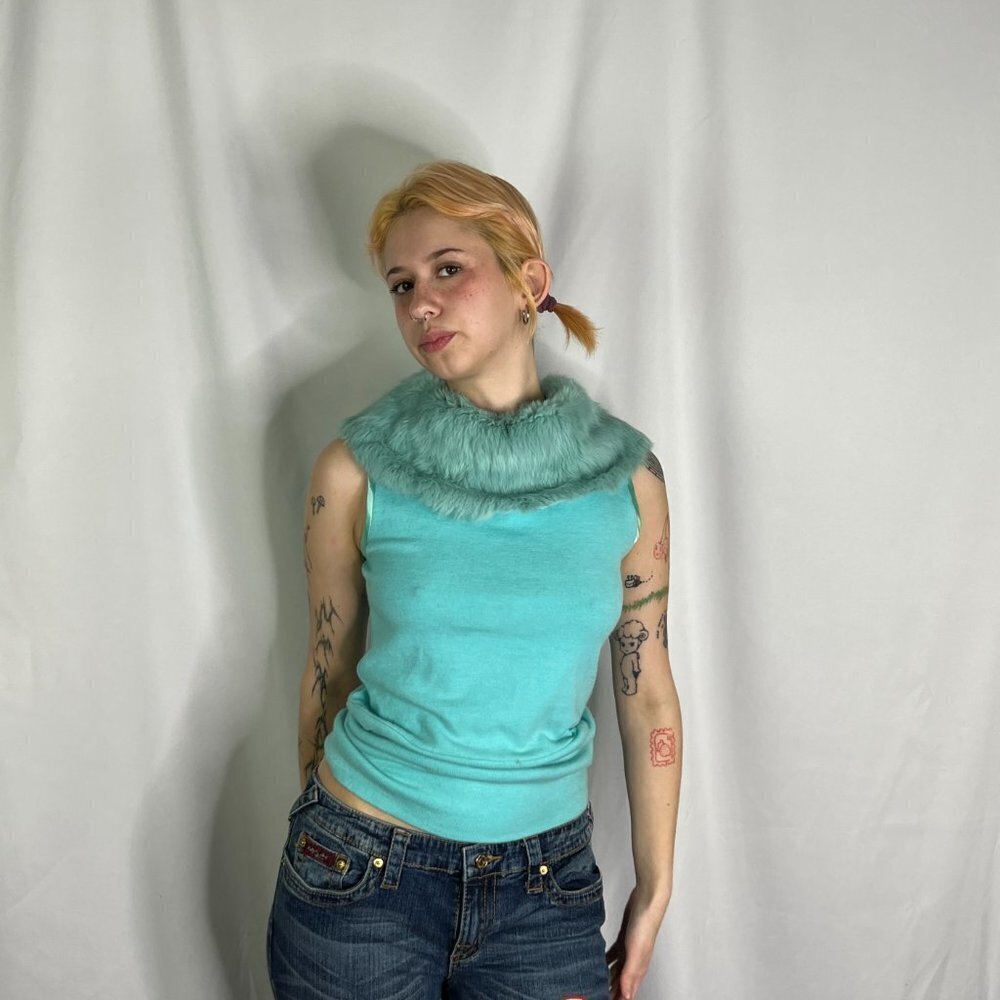 URTHEONE Turqiose  Sleeveless Faux Fur Trim Tank - Picture 14 of 14